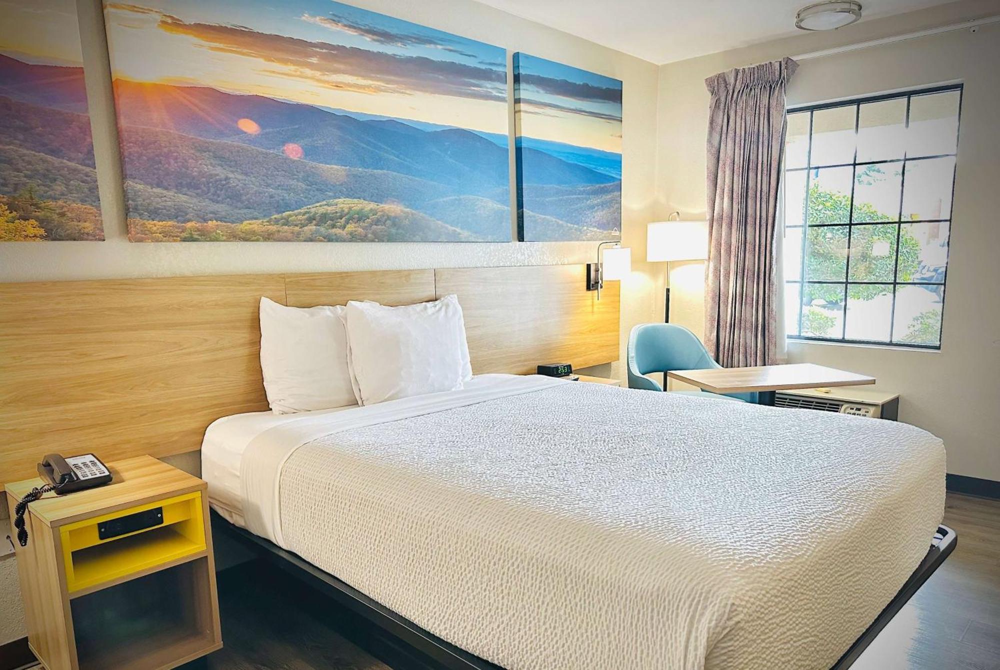 Days Inn By Wyndham Westend Alexandria,Va Washington Dc Area Buitenkant foto